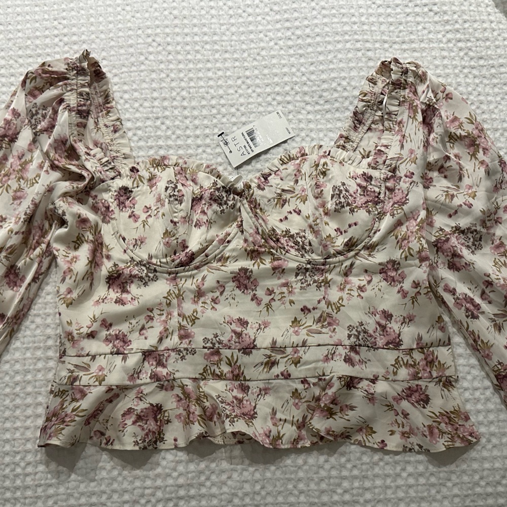 ASTR The Label long sleeve floral top